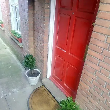 Flat 2 Basement Flat Bs3 Apartment Bristol
